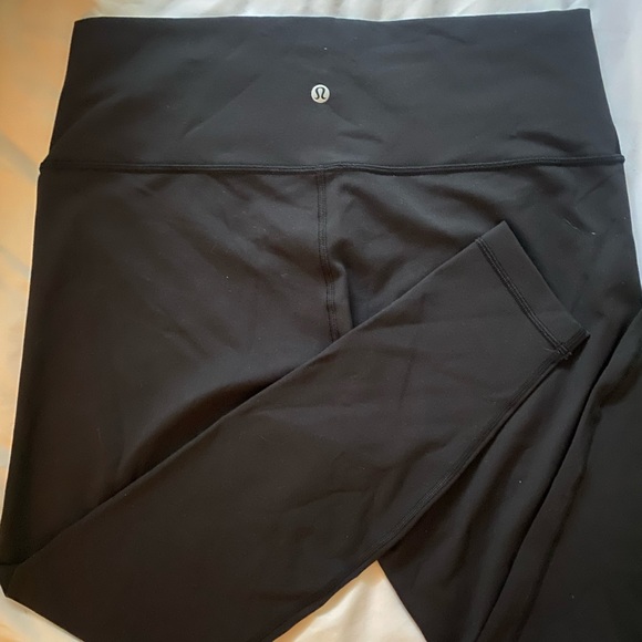 LULULEMON Leggings - Picture 2 of 2